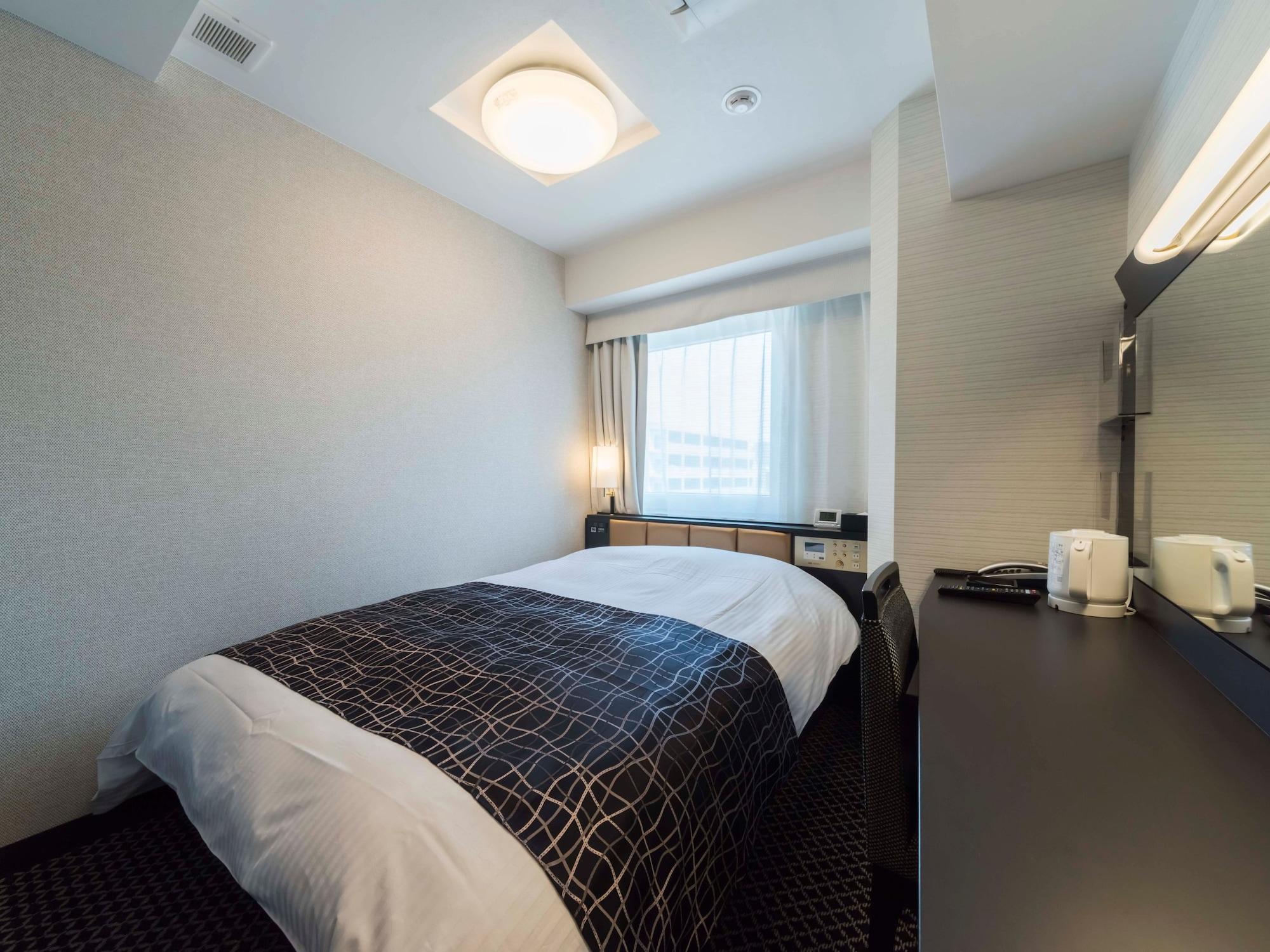 Apa Hotel Higashi Umeda Minami Morimachi Ekimae Osaka Exterior photo