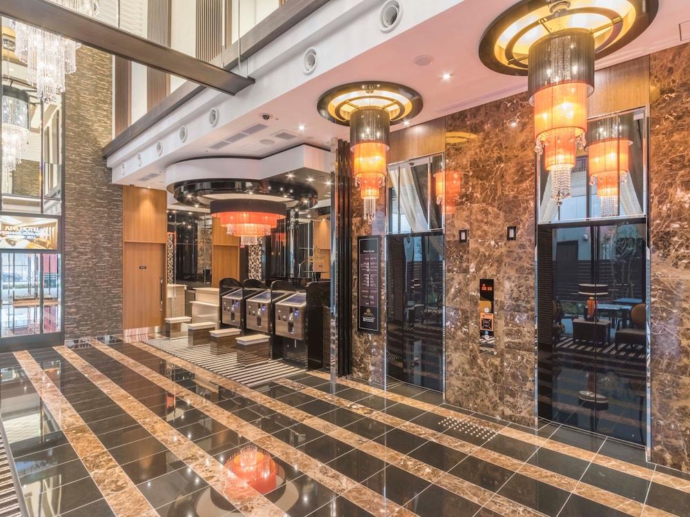 Apa Hotel Higashi Umeda Minami Morimachi Ekimae Osaka Exterior photo